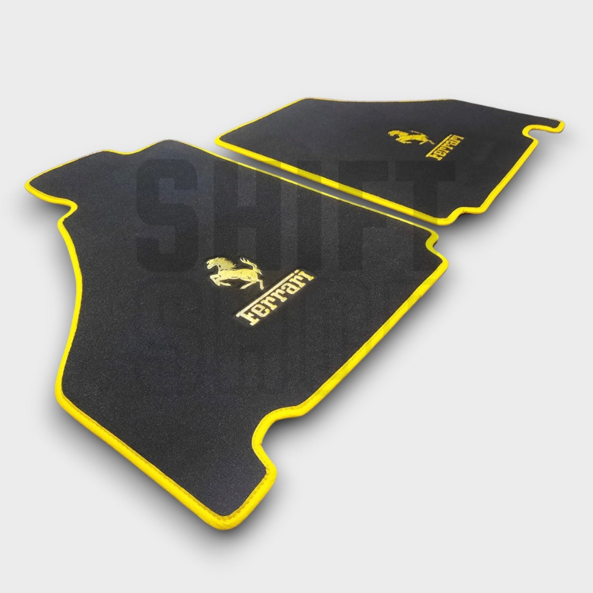 Tapis sur mesure compatible pour Ferrari F8 Tributo